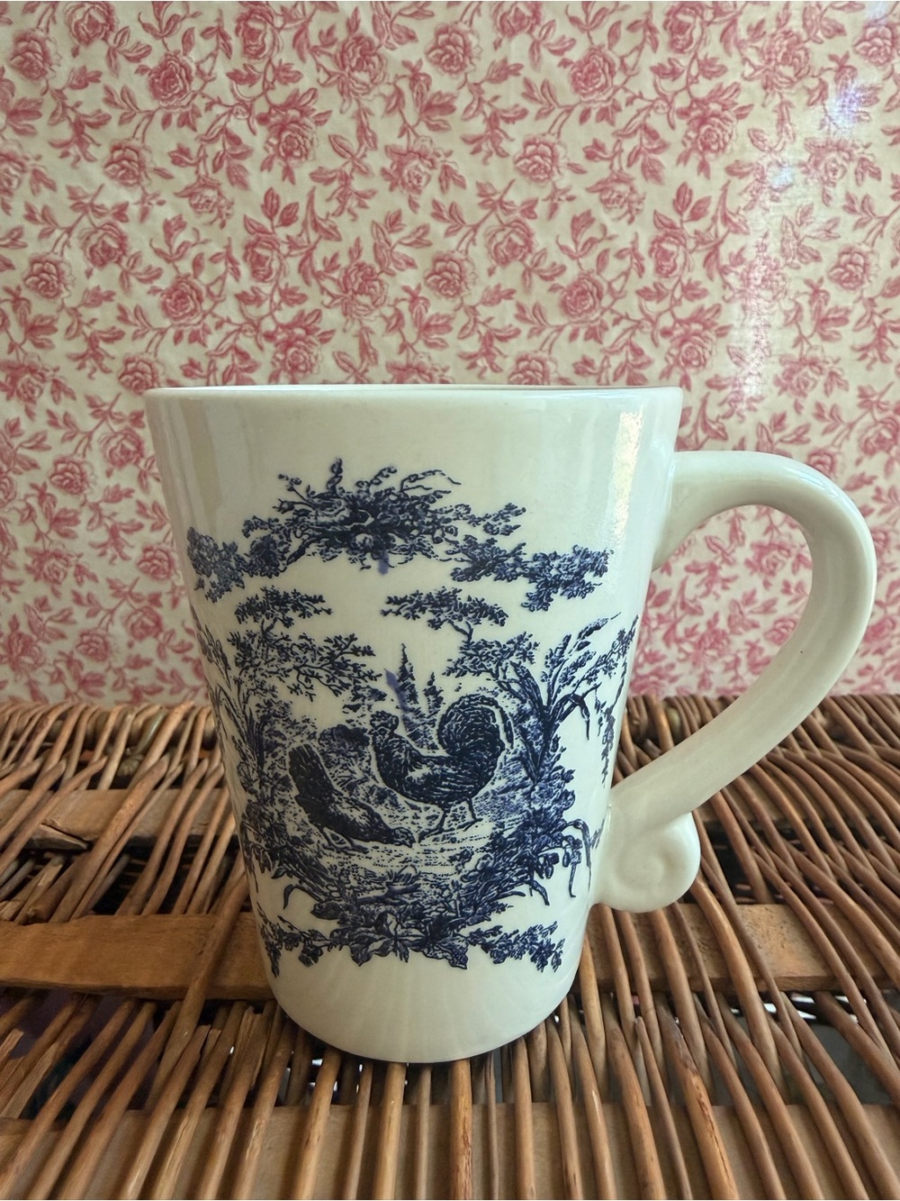 Vintage Classic Blue Toile Ceramic Mug - White/Blue